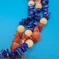 Elegante dreireihige Edelstein-Halskette mit Lapis Lazuli und Karneol