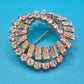 Vintage Kristall Brosche Rundes Design mit Baguette & Rundsteinen Silberfarben