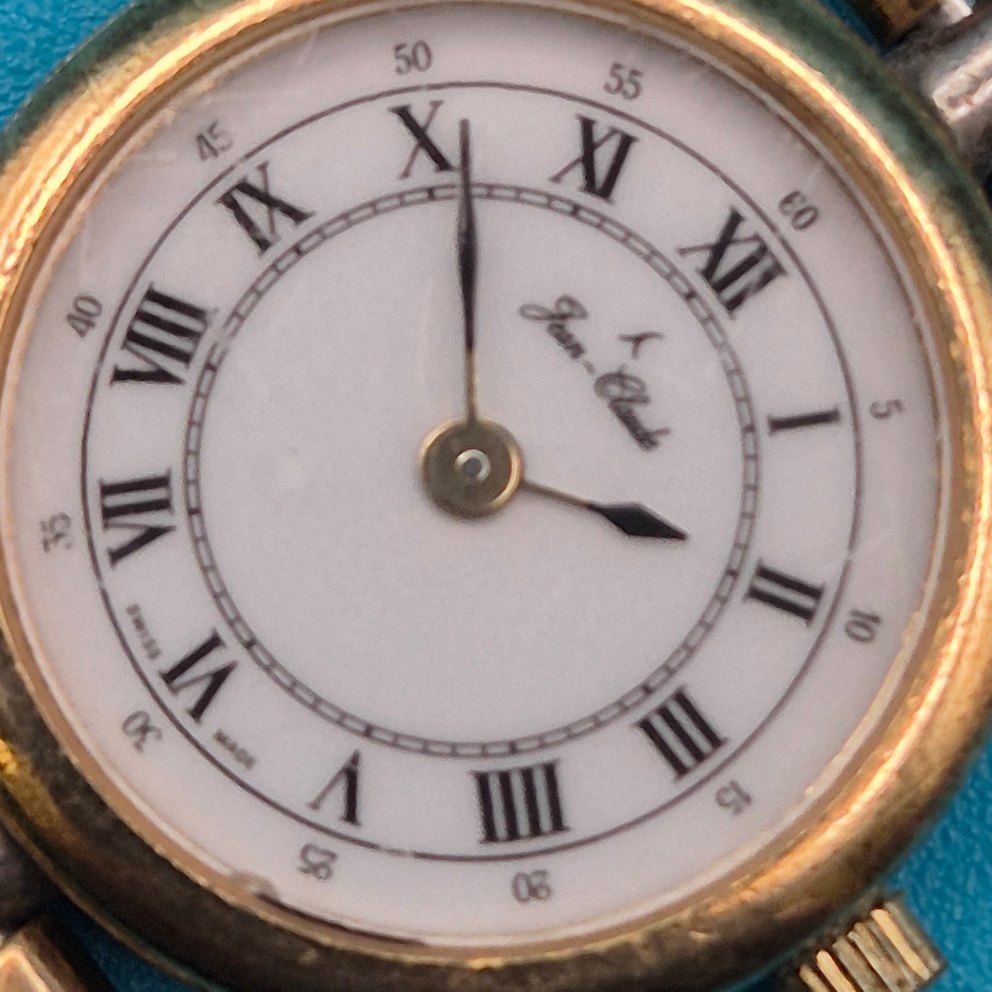 Jean-Claude Vintage Damenarmbanduhr Zweifarbiges Design Swiss Made