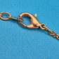 Vintage Statement-Halskette mit abstraktem goldfarbenem Anhänger