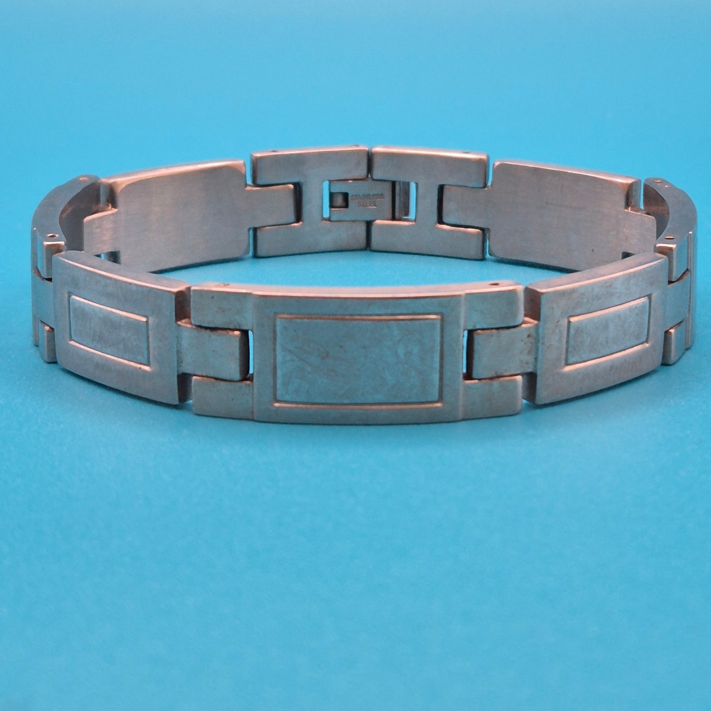 Elegantes Vintage-Armband aus Edelstahl im minimalistischen Glieder-Design