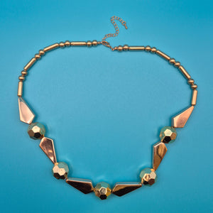 Vintage Statement Kette in Goldoptik mit geometrischen Akzenten