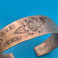 Vintage Armreif im Navajo-Stil mit geometrischer Punzierung