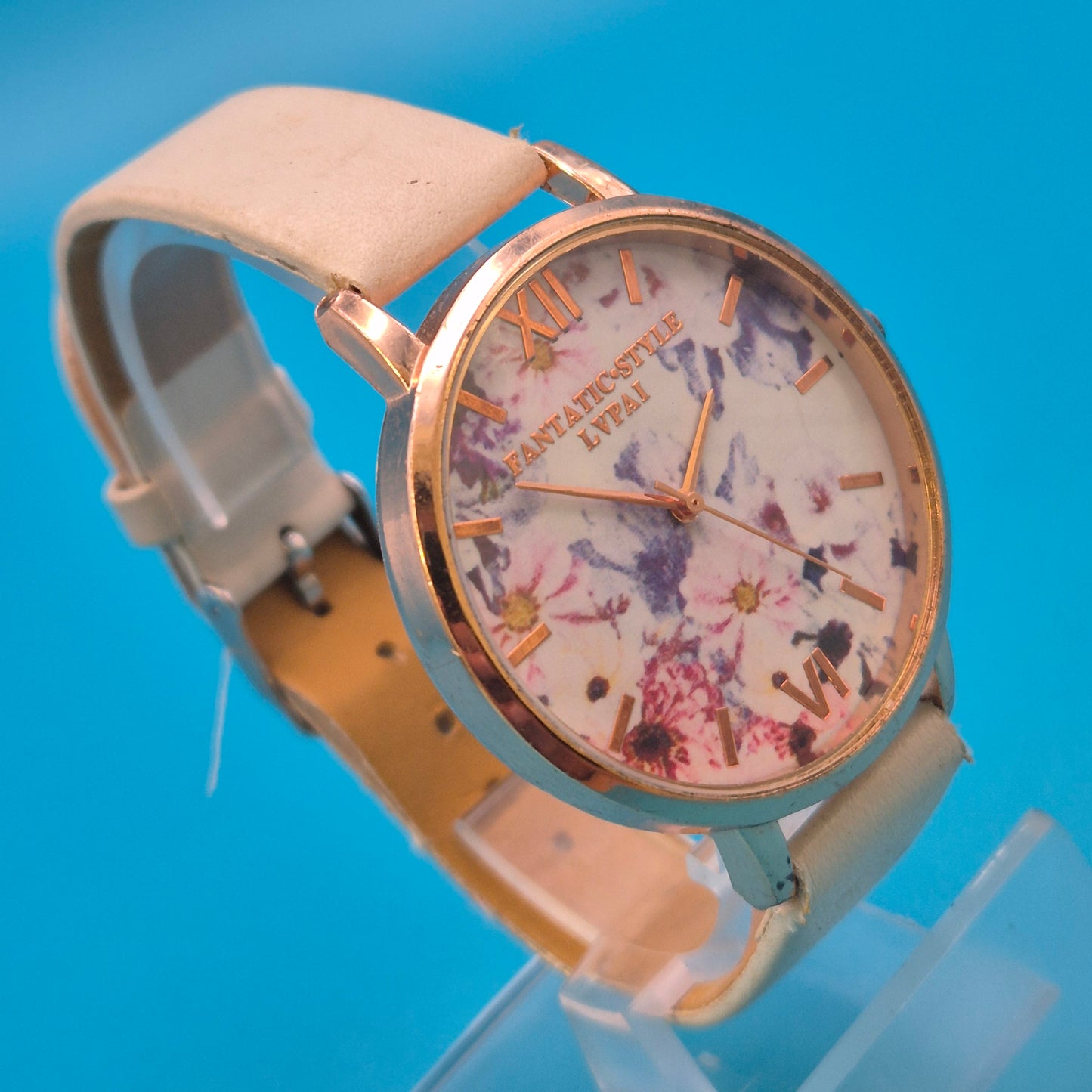 Vintage LVPAI Damen-Armbanduhr mit florales Zifferblatt und weißem Lederband