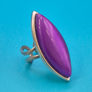 Vintage Statement-Ring Marquise Violett Cabochon Silberfarben