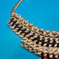 Vintage Statement Collier Goldfarben mit schwarzen und weißen Akzenten