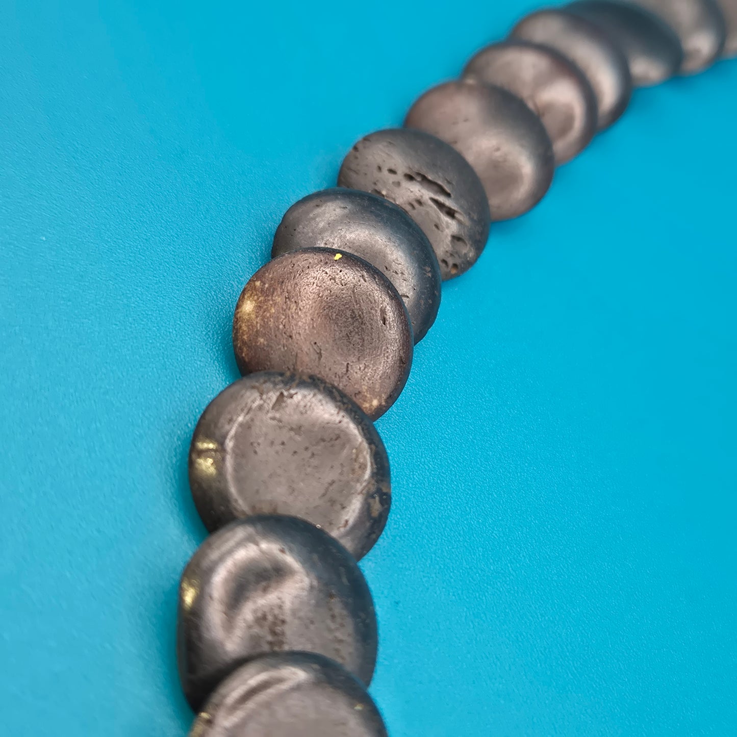 Vintage Statement-Kette mit organischen Holzperlen und Metallelementen
