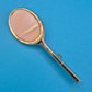 Vintage Tennis Schläger Brosche in Goldoptik mit Perlmutt-Inlay