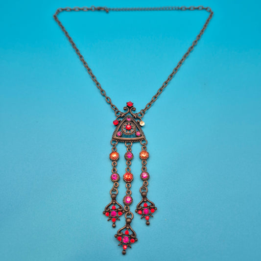 Vintage Statement-Kette mit triangulärem Anhänger und funkelnden Strasssteinen
