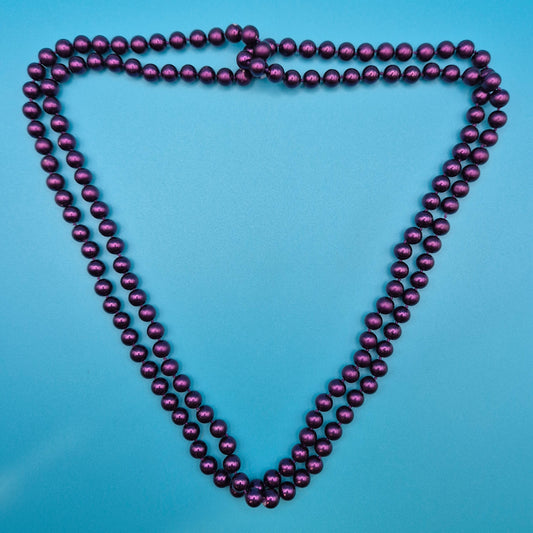 Elegante Vintage Perlenkette in tiefem Lila – Lange Modeschmuck Kette