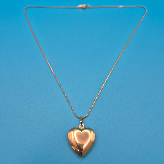 Elegante Vintage Herz-Medaillon Halskette in Goldoptik