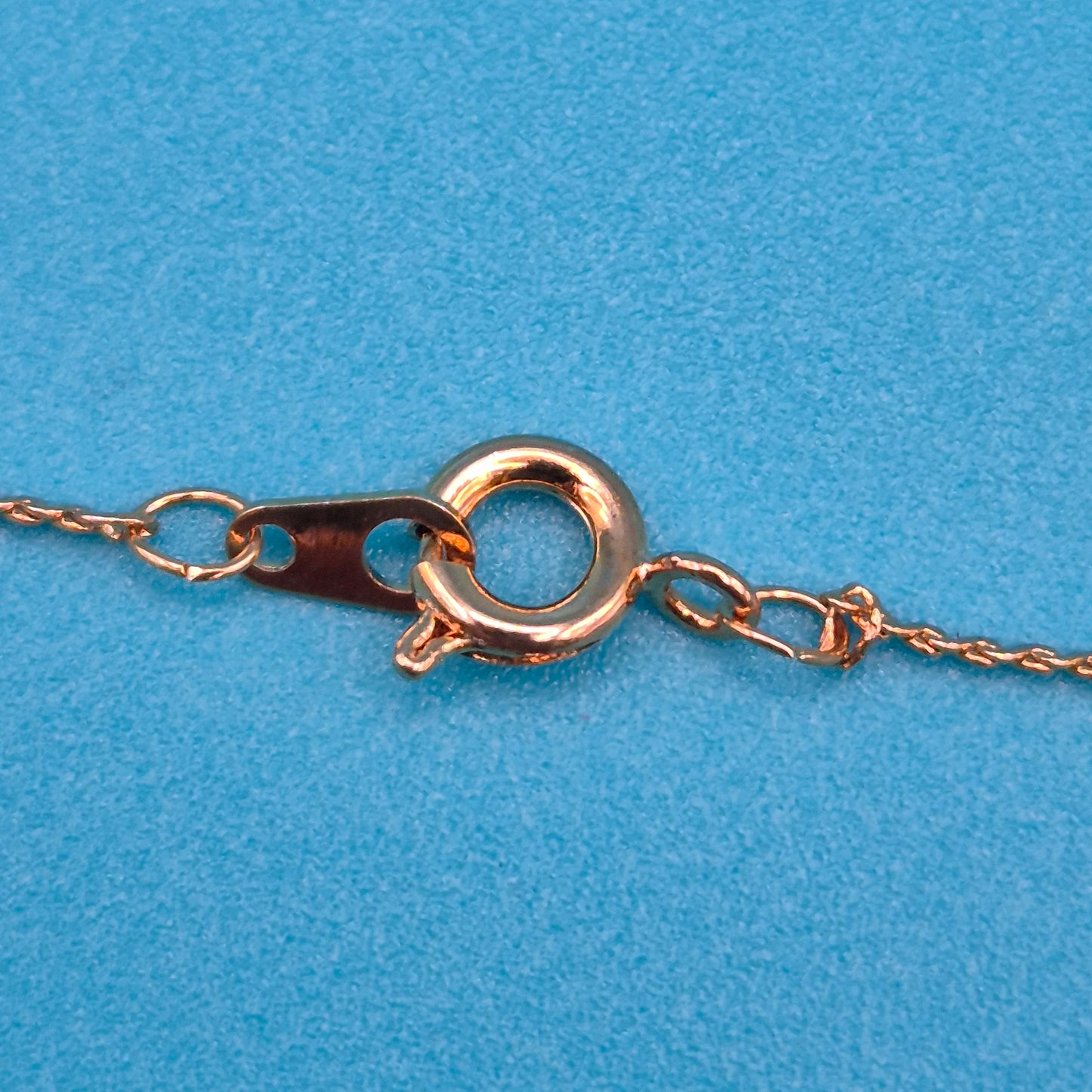 Elegante Vintage Herz-Medaillon Halskette in Goldoptik