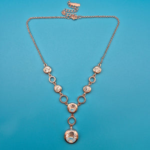 Elegante Y-Kette Roségold-Optik mit funkelnden Zirkonia-Steinen