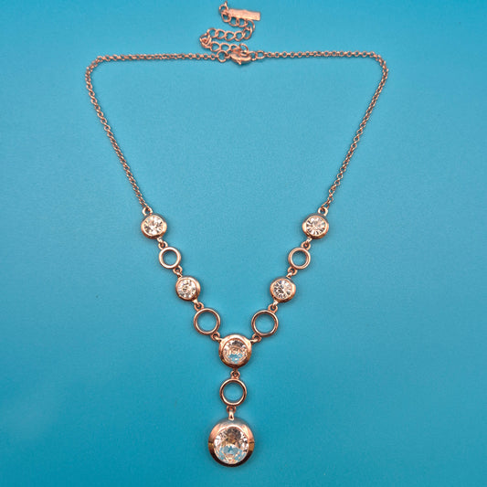 Elegante Y-Kette Roségold-Optik mit funkelnden Zirkonia-Steinen