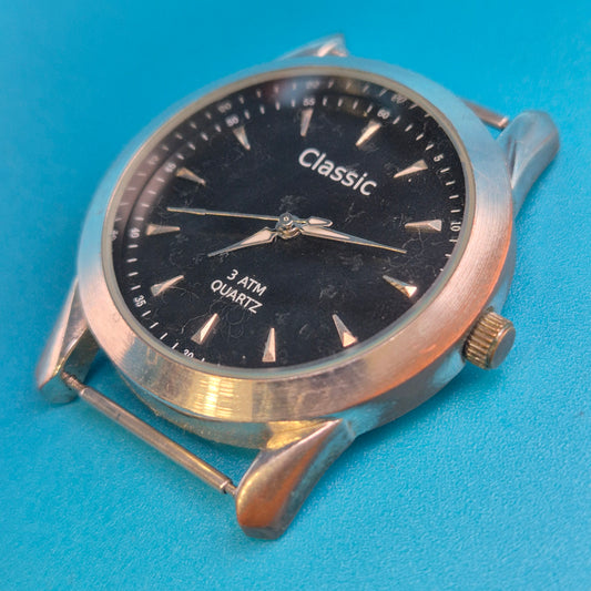 Vintage Classic Quarz-Armbanduhr Herrenuhr mit schlichtem schwarzem Zifferblatt