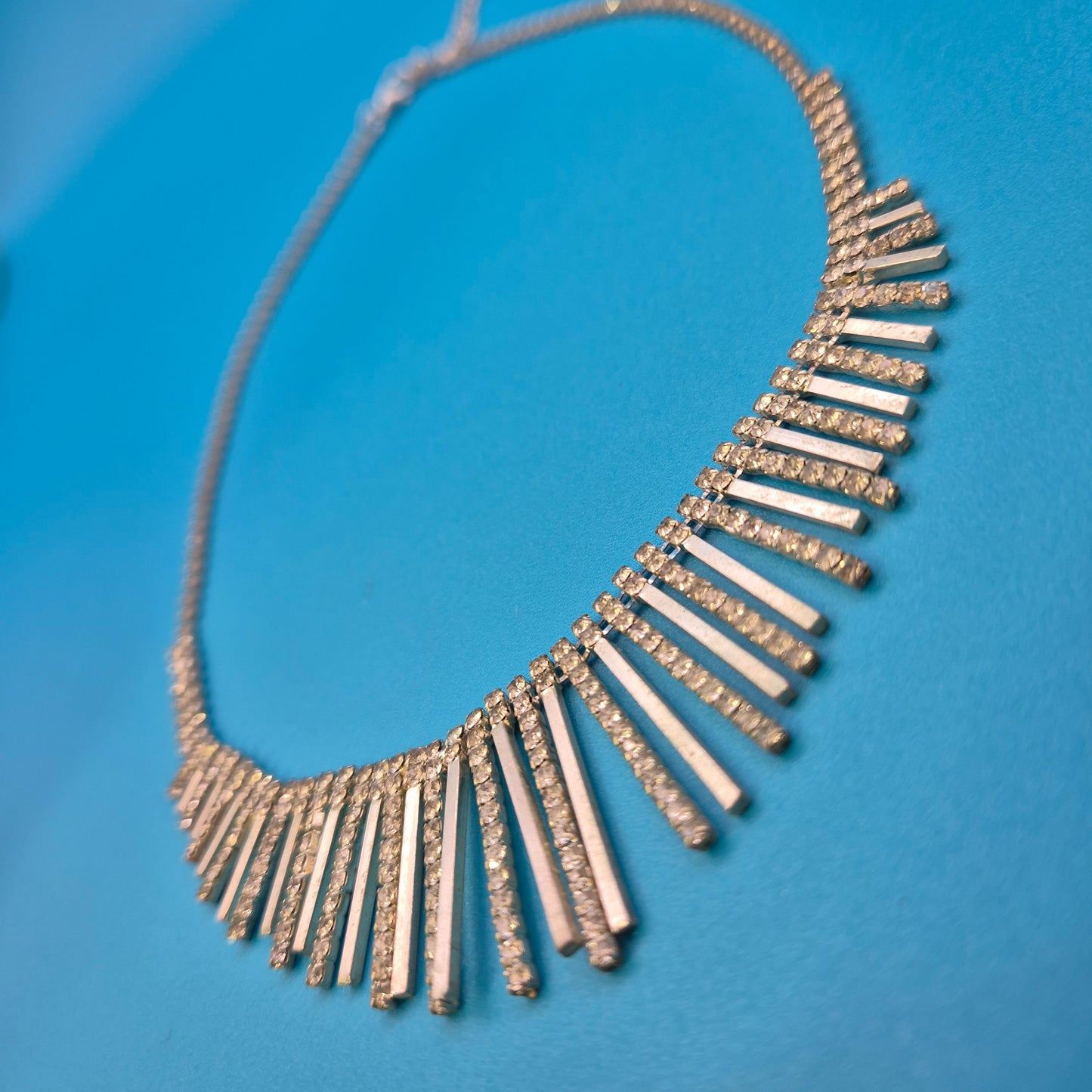Vintage Statement Collier mit Strass-Fransen im Glamour-Stil