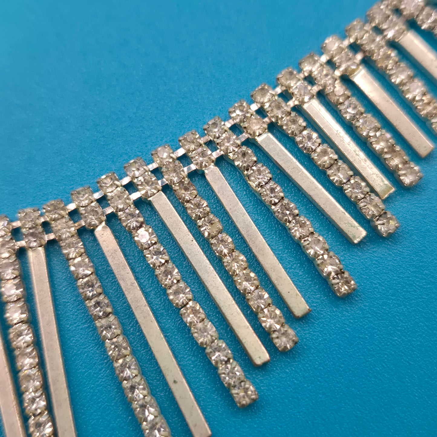 Vintage Statement Collier mit Strass-Fransen im Glamour-Stil