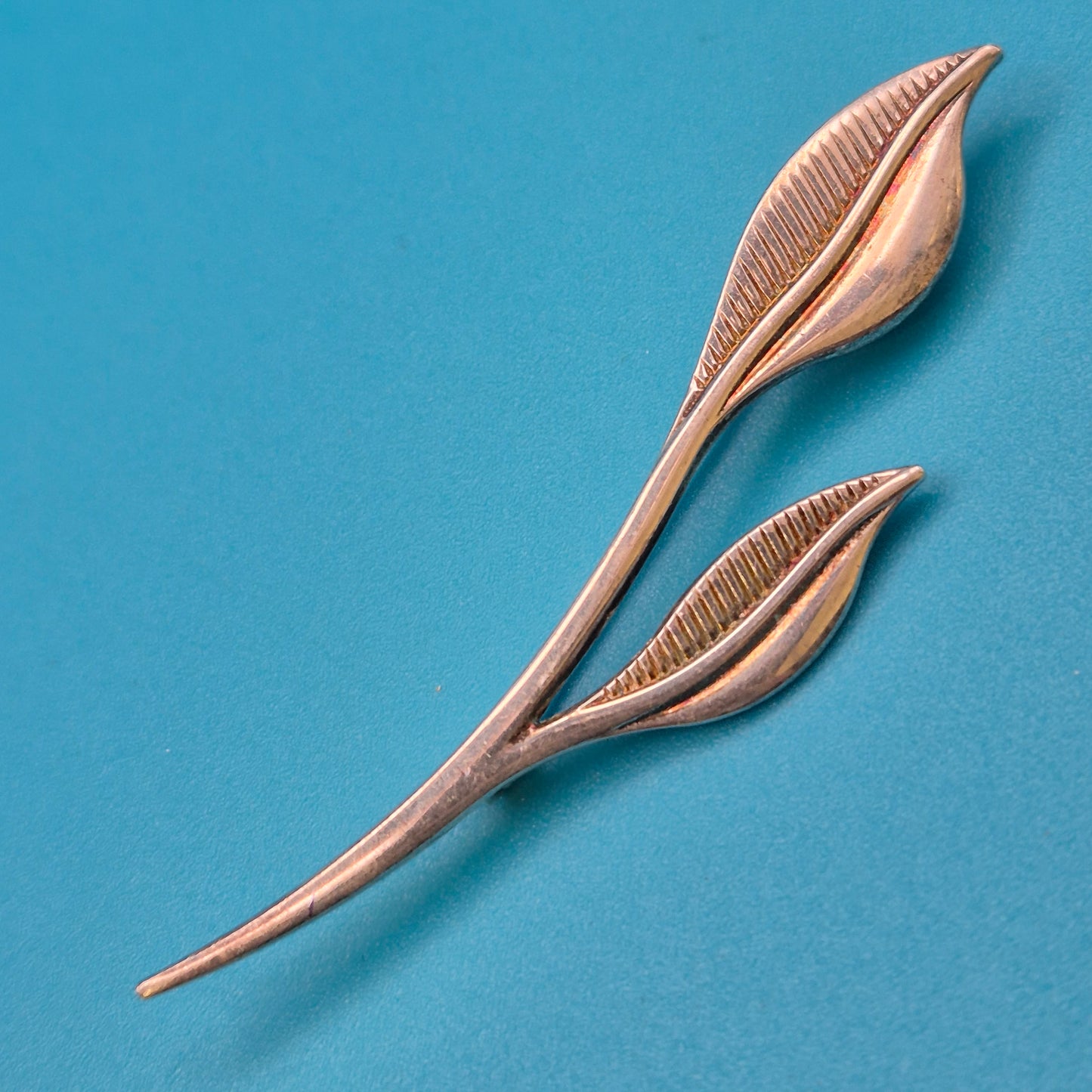 Elegante Vintage Brosche Zweig mit zwei Blättern silberfarben