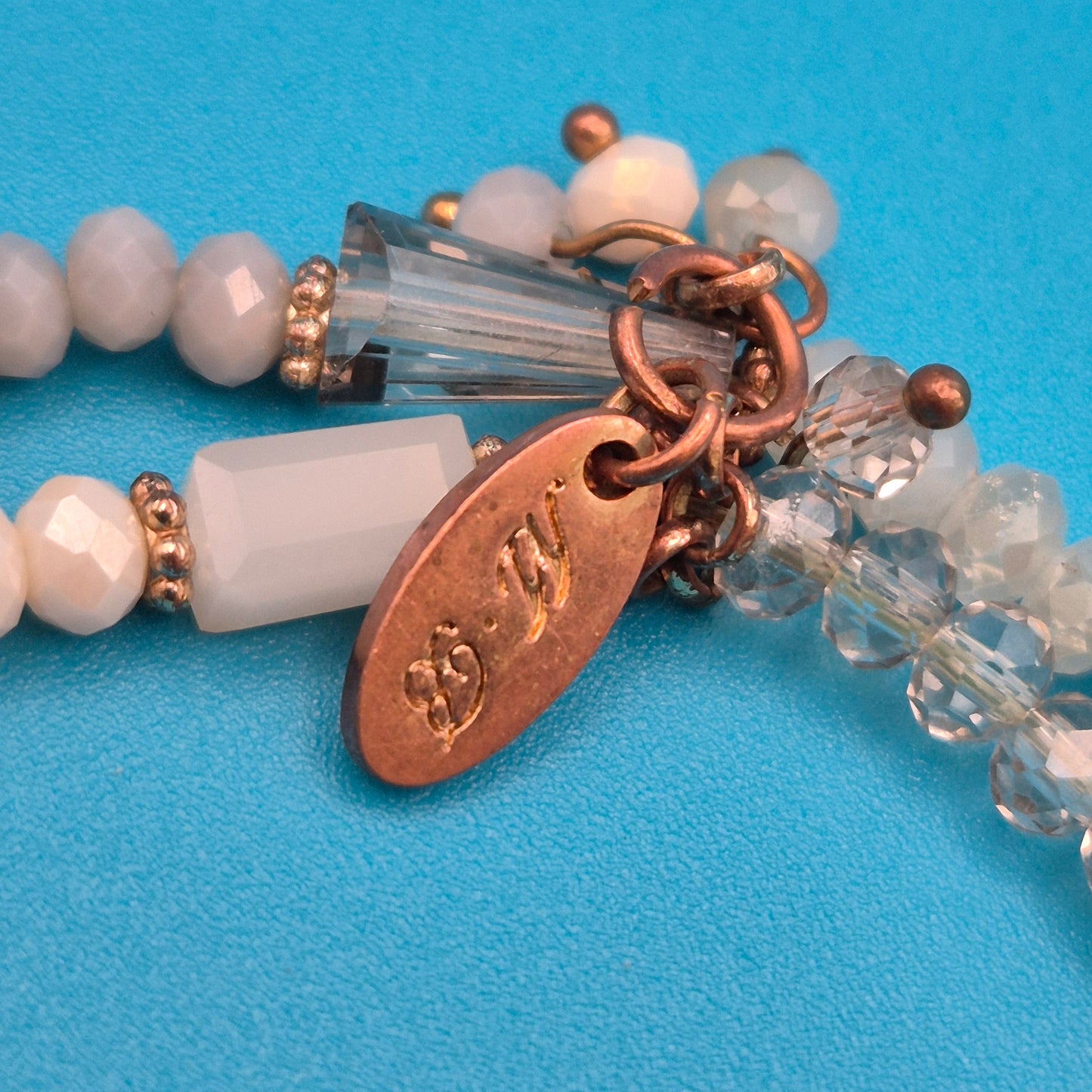 Boho-Chic Wickelarmband mit Naturstein-Akzenten und Perlen
