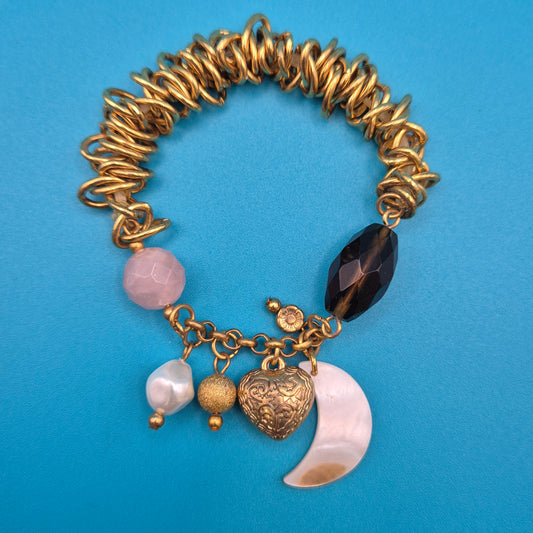 Vintage Statement-Armband mit Charms Mond Herz Edelsteine Goldton