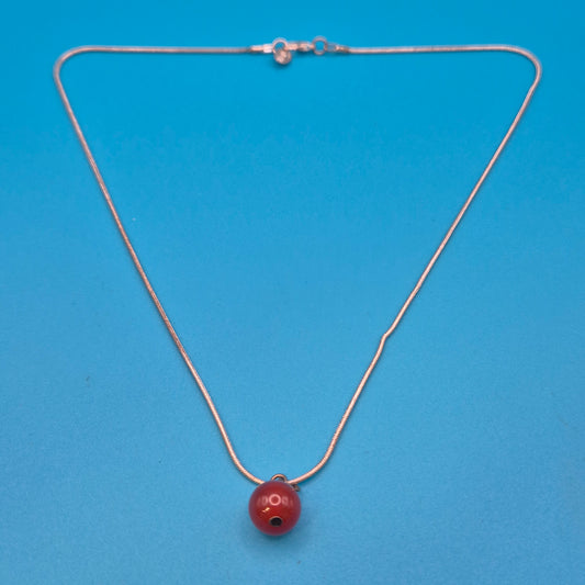 Vintage Silberkette mit roter Edelstein-Perle Anhänger