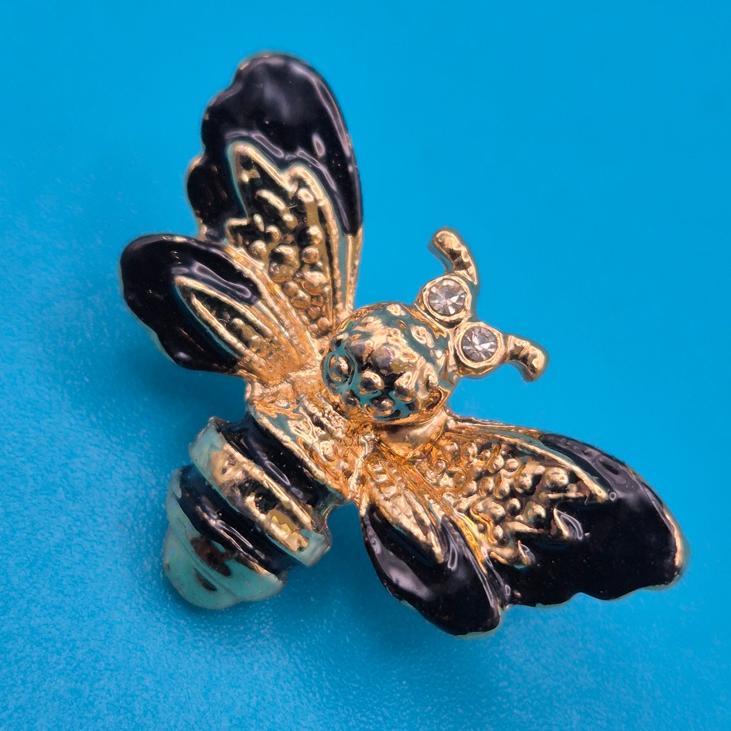 Vintage Emaille-Brosche Biene mit Strass-Akzenten Goldfarben