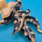 Vintage Clown-Brosche in Schwarz-Weiß mit Strass-Besatz und Gold-Finish