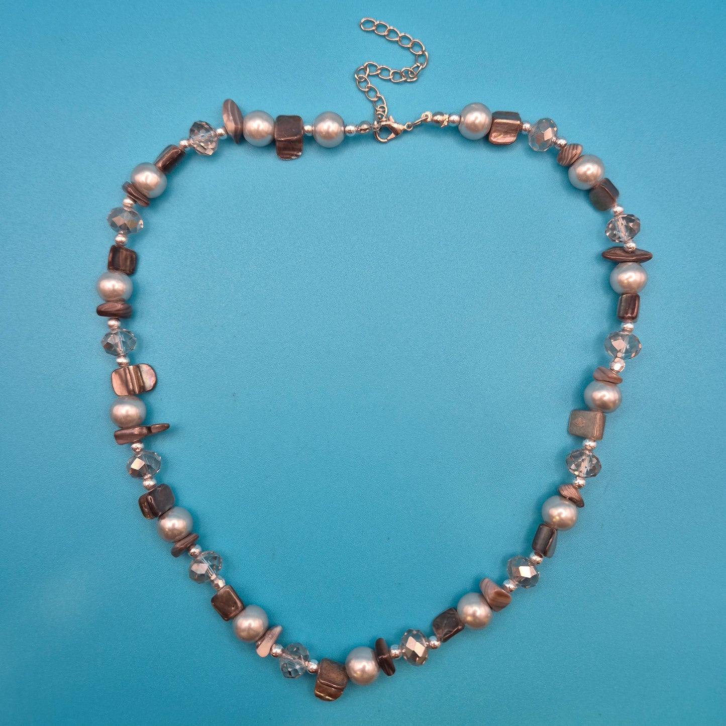 Vintage Statement Halskette mit Perlen und geschliffenen Kristallen