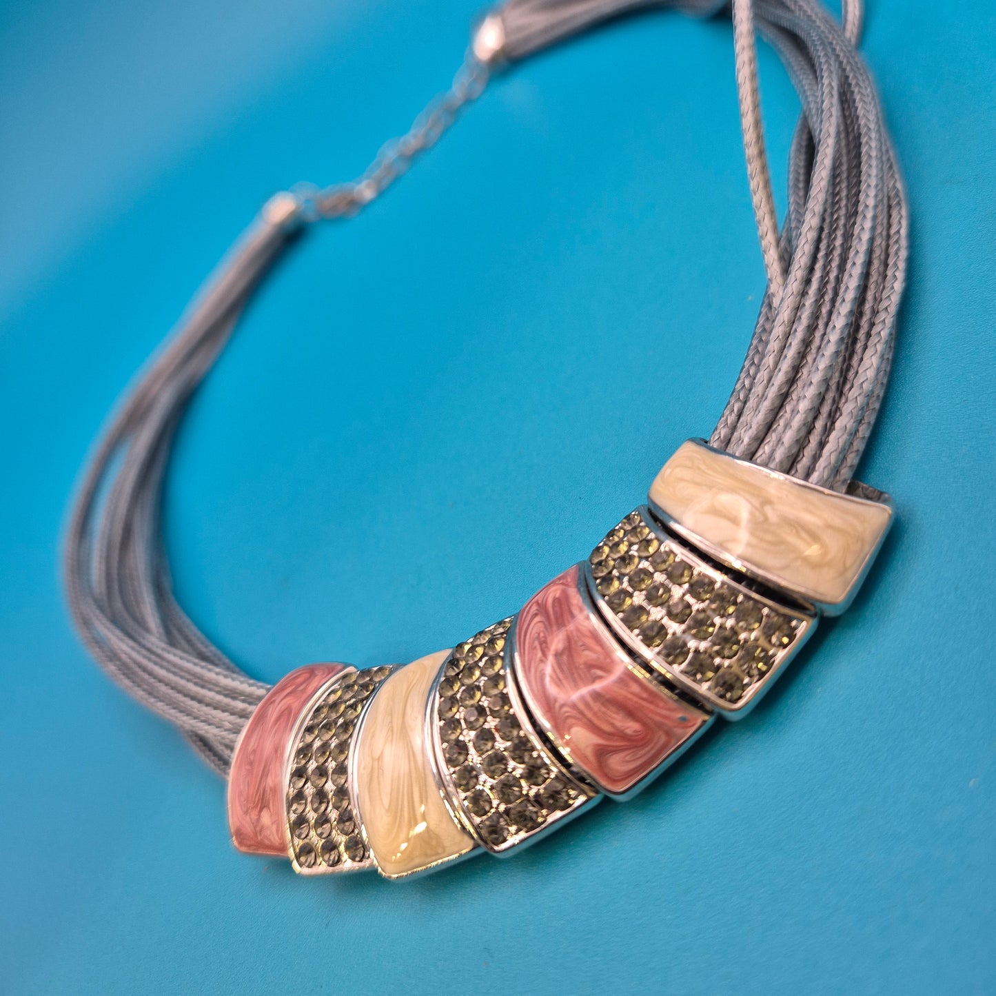 Vintage Statement-Kette mit Emaille-Elementen und Strasssteinen