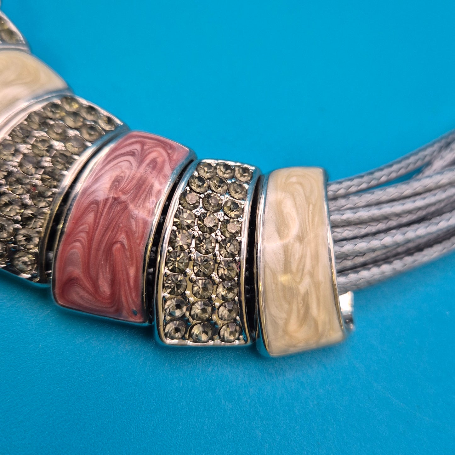 Vintage Statement-Kette mit Emaille-Elementen und Strasssteinen