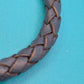 Blaues Lederarmband mit Perlen-Element und silberfarbenen Akzenten