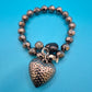 Vintage Stretch-Armband mit Herz-Charms in Anthrazit-Optik