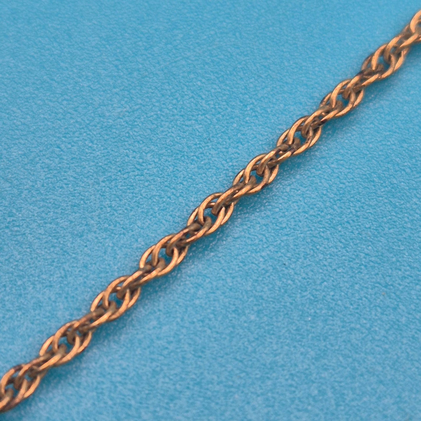 Vintage Kette mit großem, marmoriertem Anhänger in Goldoptik