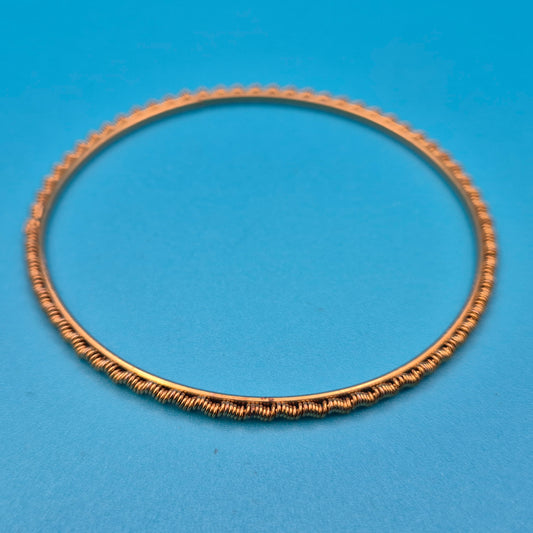 Filigraner Vintage Armreif aus gewickeltem Golddraht