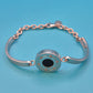 Elegantes Armband mit schwarzem Akzentstein und Zirkonia-Details