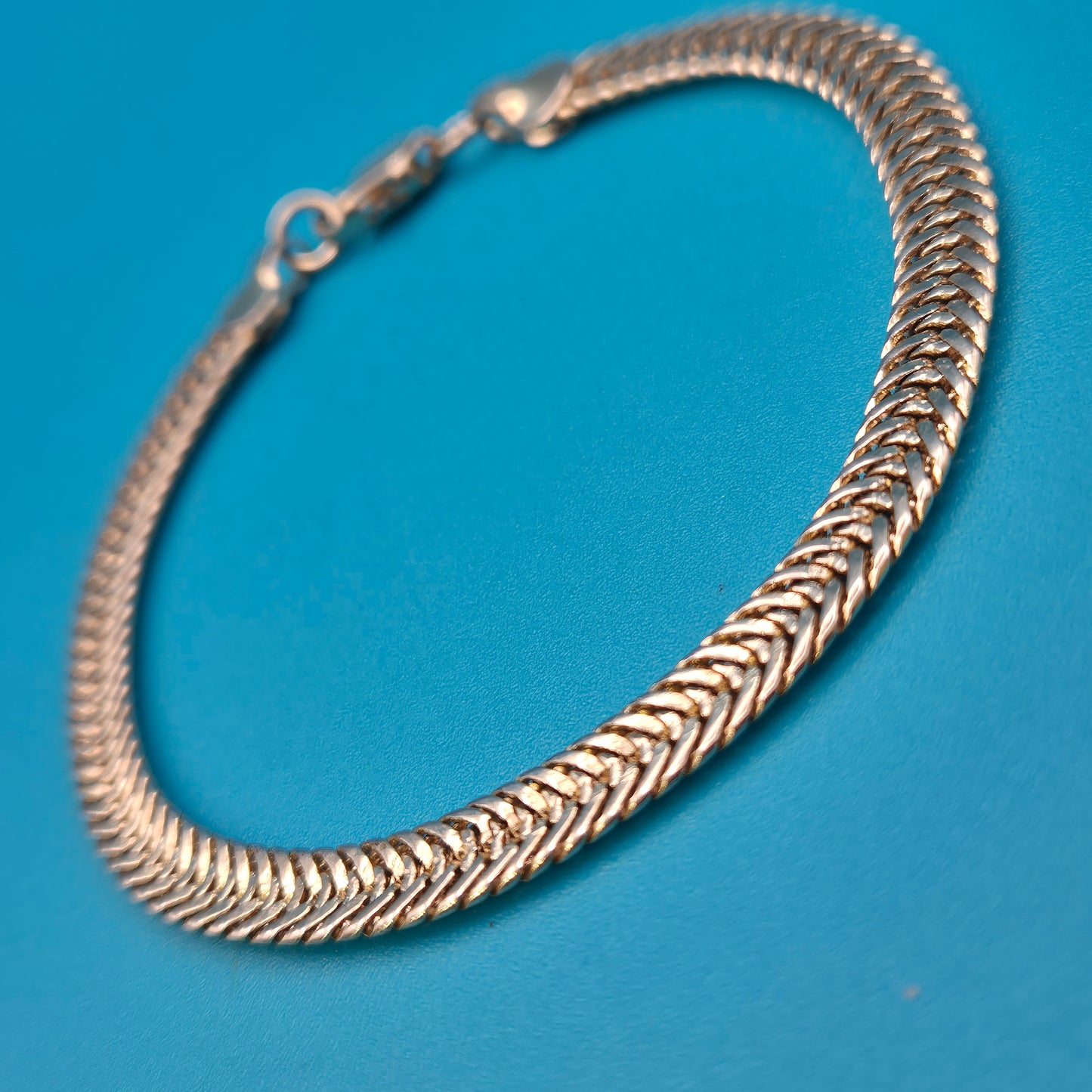 Vintage Fischgräten-Armband Goldfarben strukturiertes Design