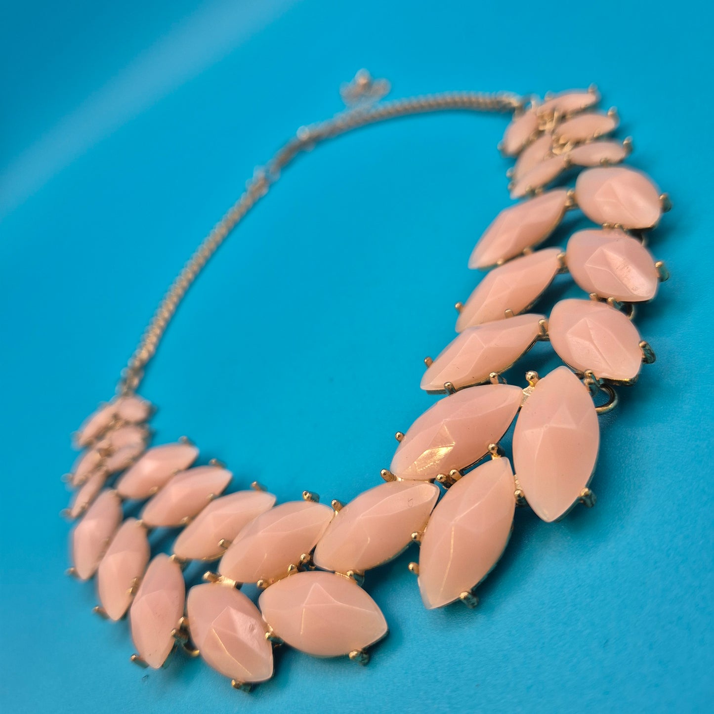 Vintage Statement Collier Marquise-Steine in zartem Pastellrosa
