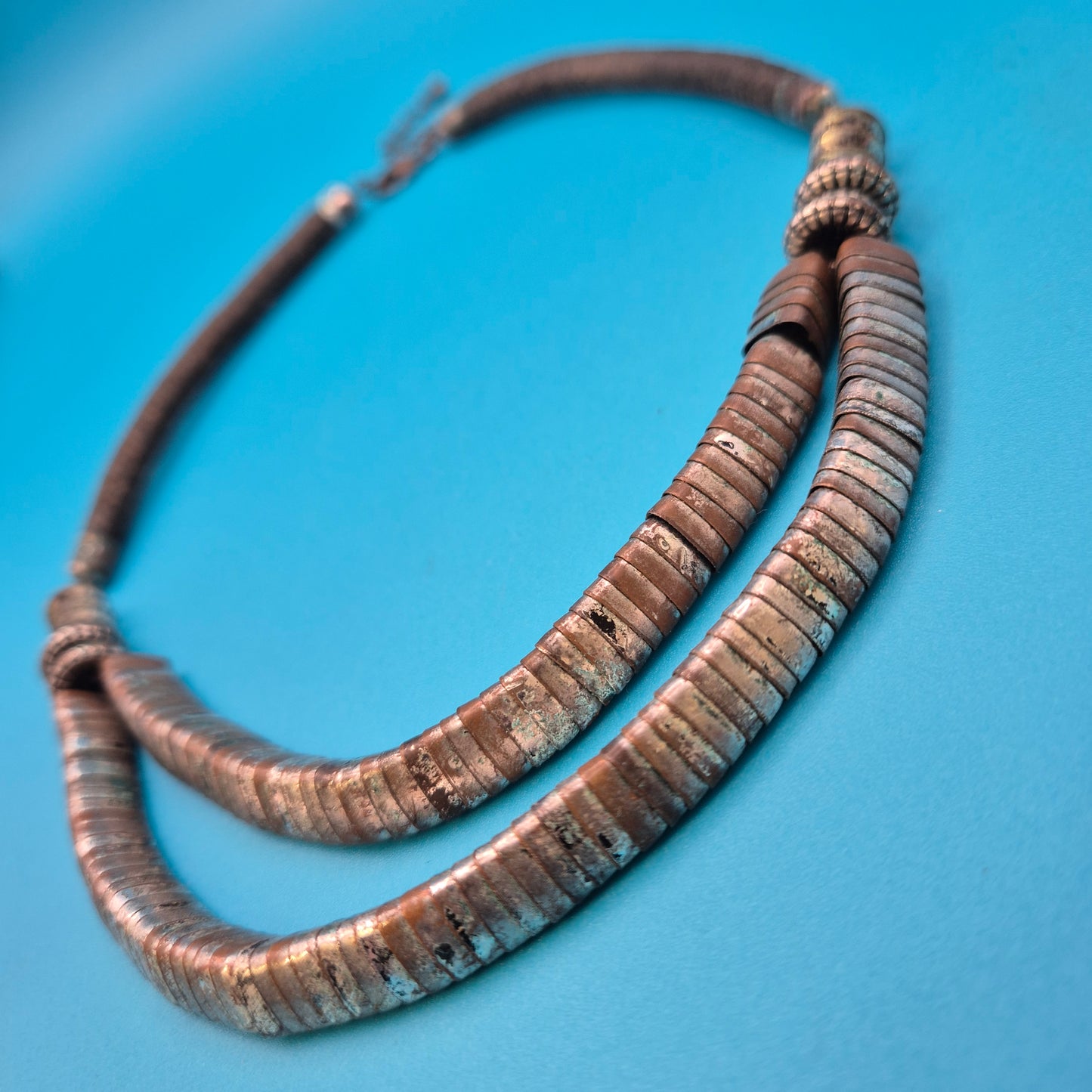 Vintage Statement-Kette mit zweireihigem Design & Kupfer-Optik
