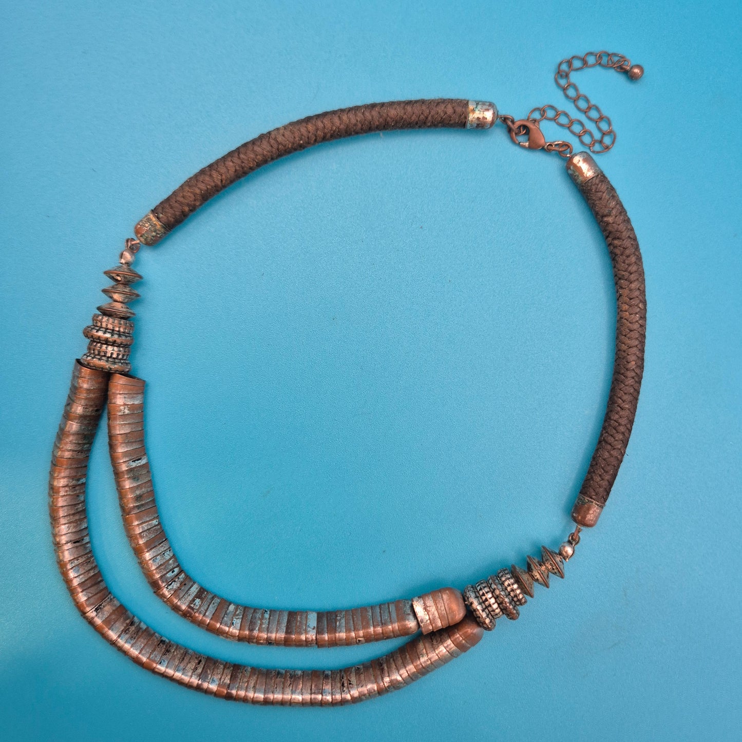 Vintage Statement-Kette mit zweireihigem Design & Kupfer-Optik