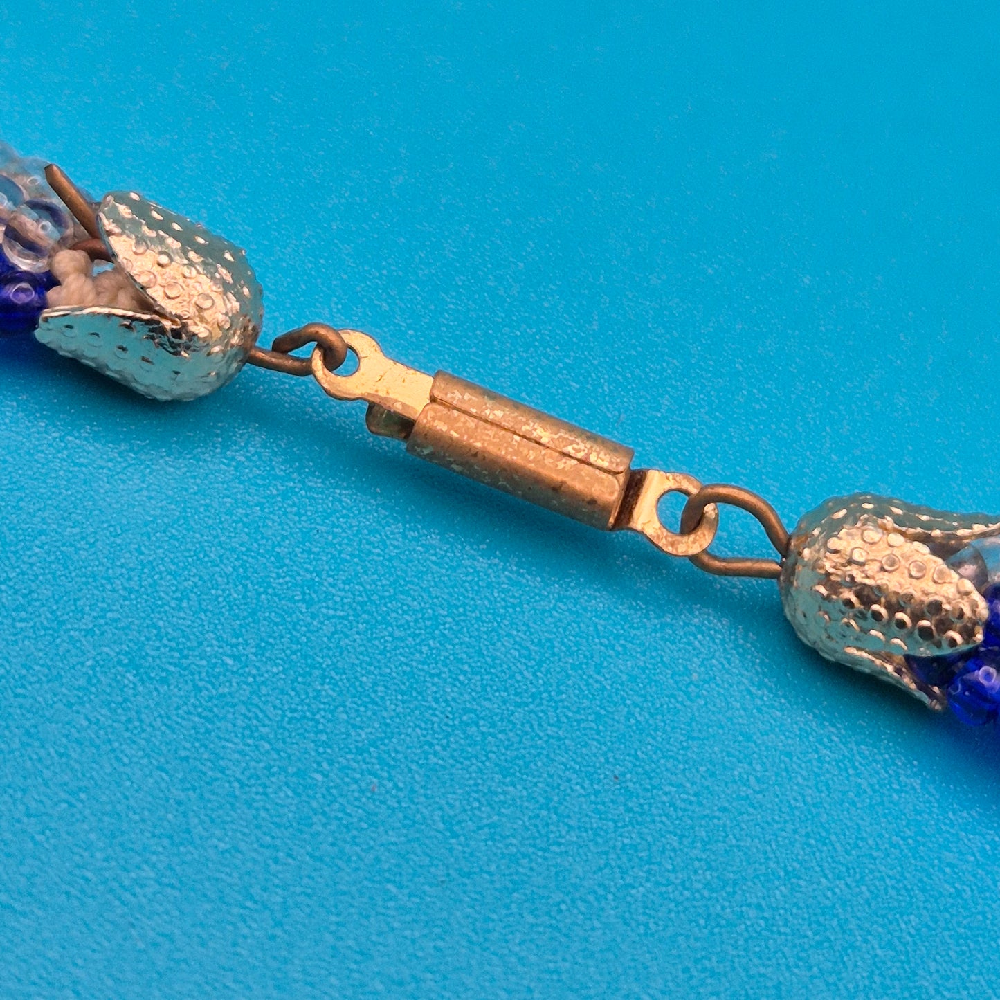 Vintage Kette gedreht Blau Weiß Glasperlen Kordel-Optik