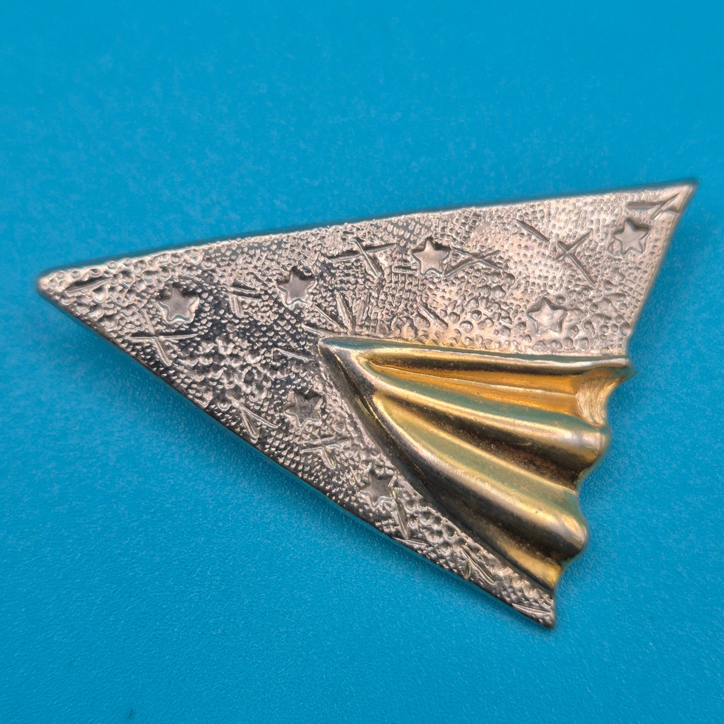 Vintage Art Déco Stil Brosche Sternenmuster Gold-Silber-Optik