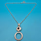 Elegante Vintage-Kette mit glitzerndem Anhänger und Kristall-Detail