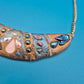 Boho Statement-Kette Halbmond mit Schmucksteinen und goldfarbener Kette