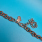 Vintage Statement-Kette mit Federn-Anhänger und Stein-Elementen in Kupfer-Optik