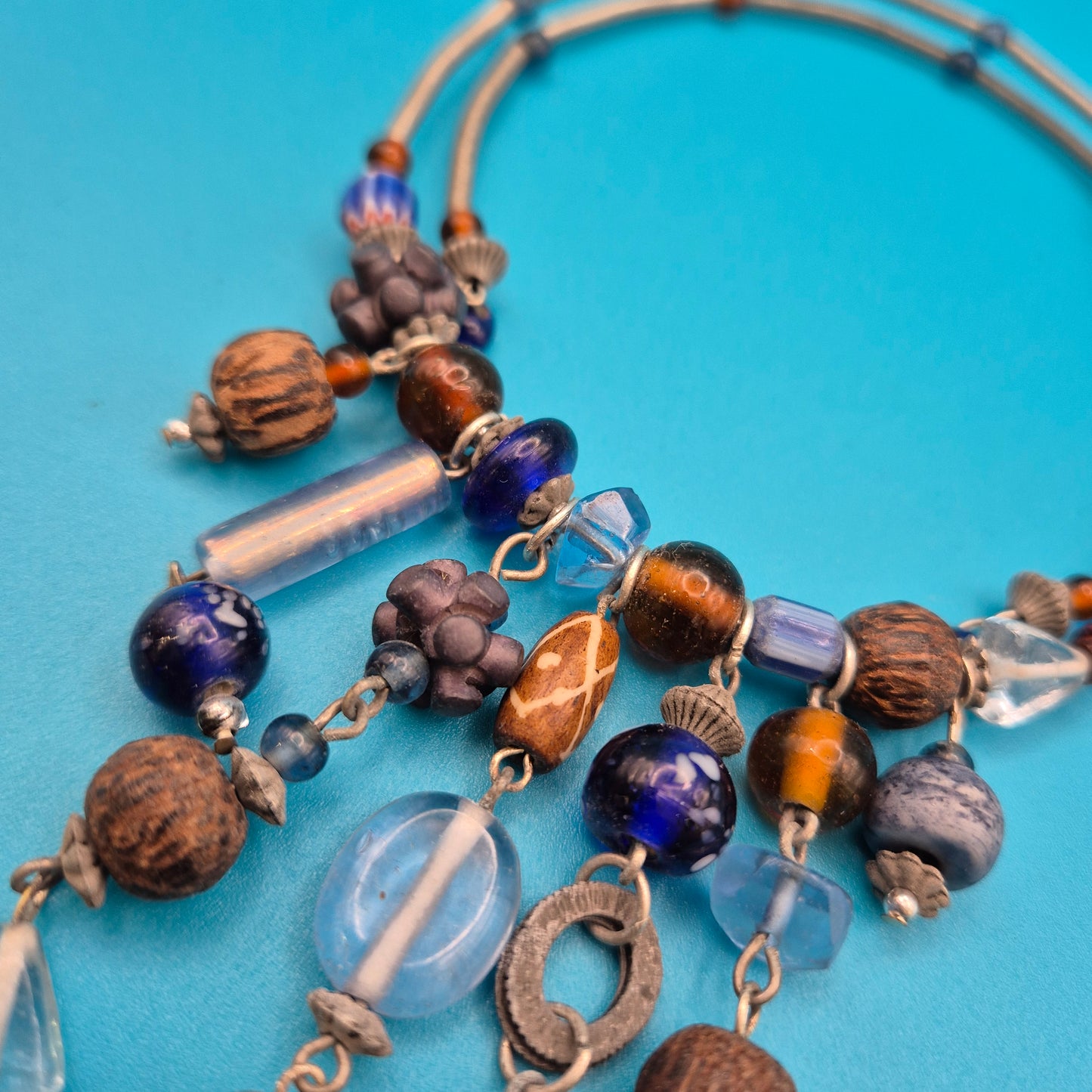 Boho-Statement-Kette mehrreihig mit Ethno-Perlen-Mix und Anhängern