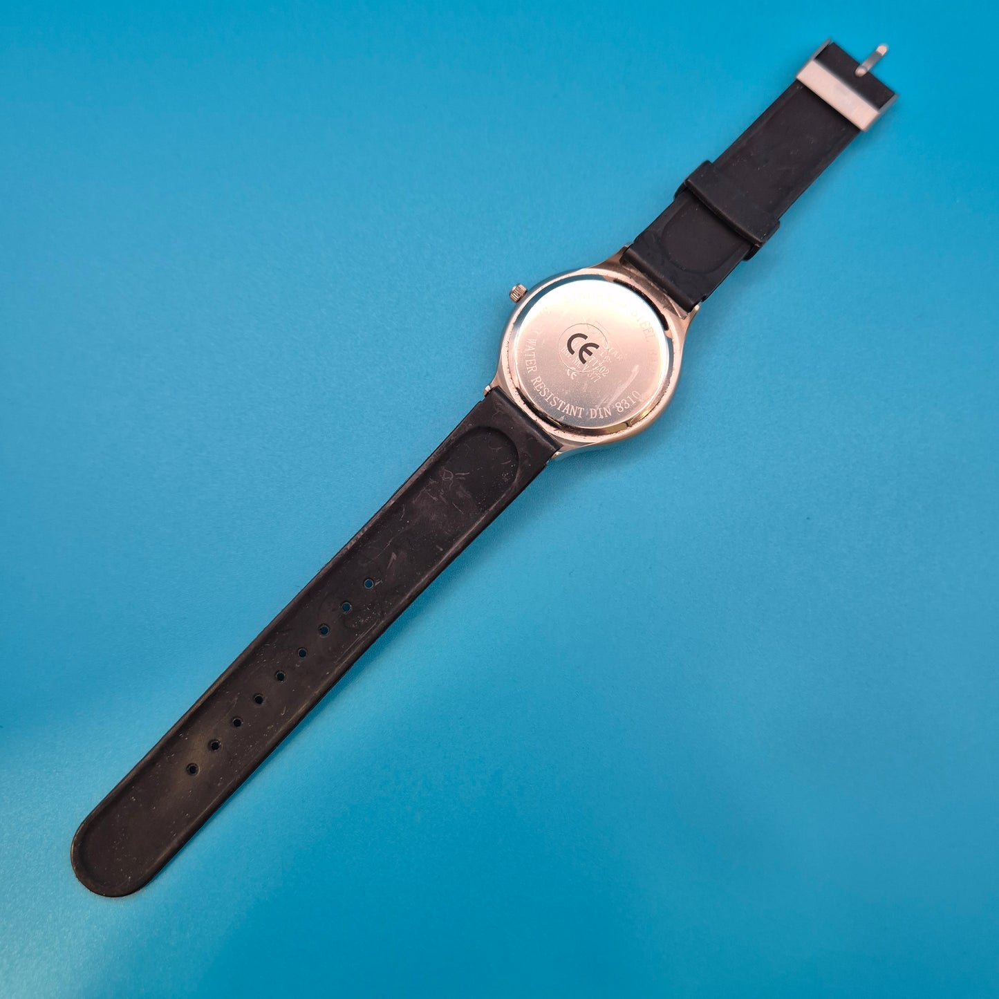 Vintage NovaStar Quarzuhr mit Datumsanzeige und schwarzem Armband