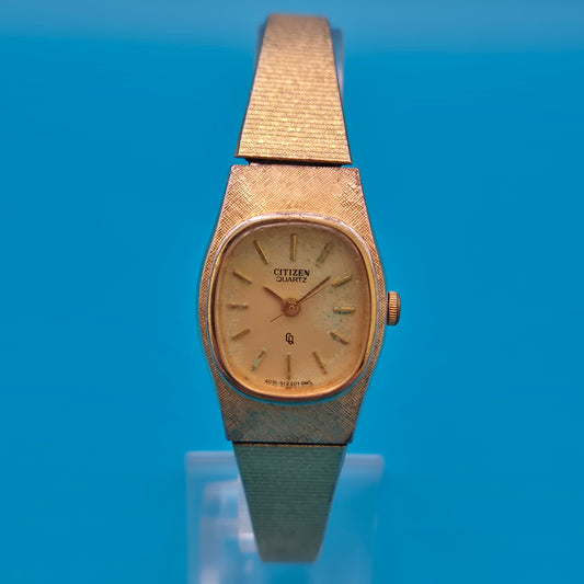 Vintage Citizen Quartz Damenuhr - Goldfarbenes Armband & Strukturiertes Design