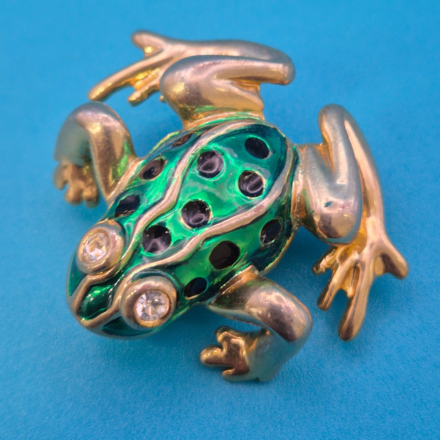 Vintage Frosch Brosche in Goldoptik mit grüner Emaille und Strasssteinen