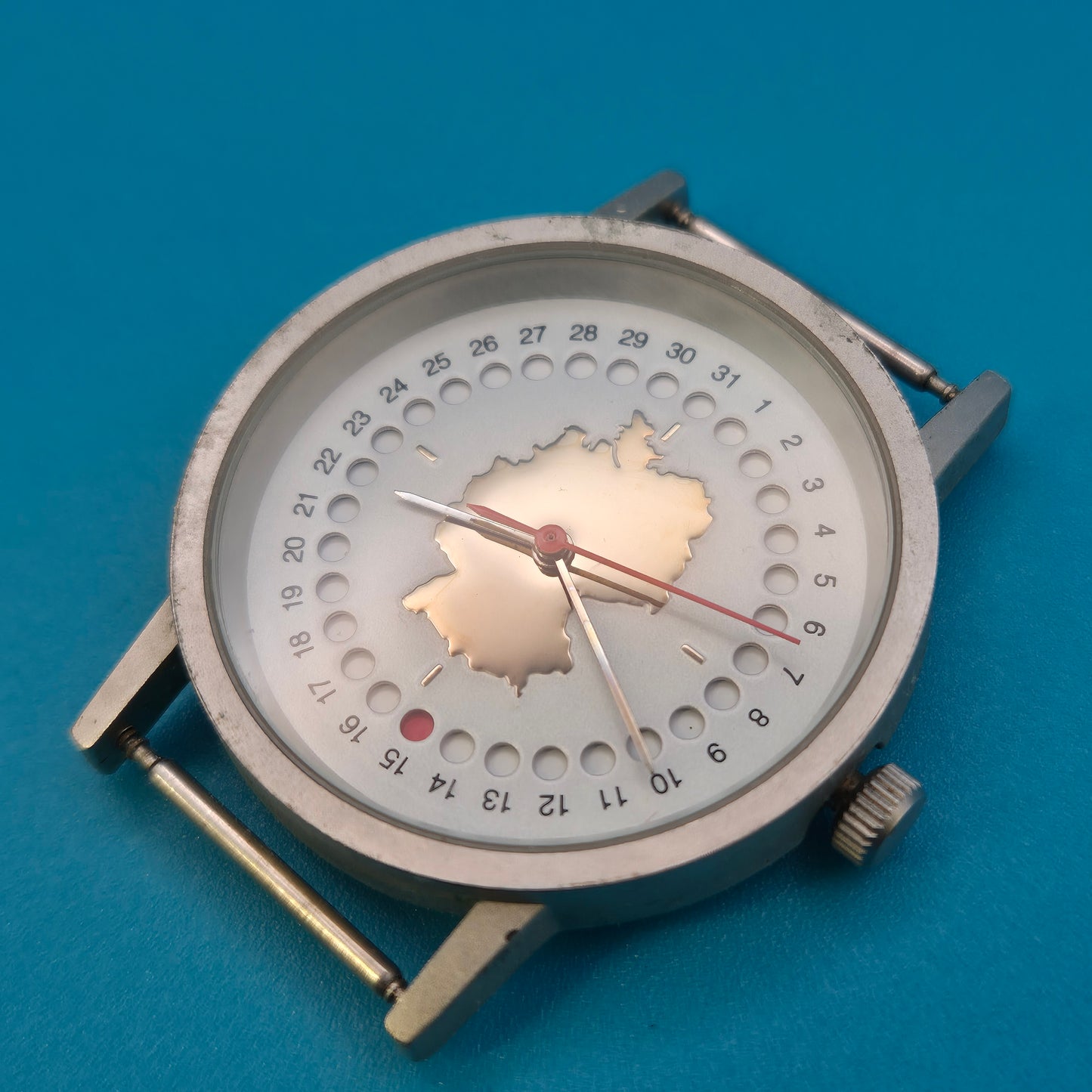 Vintage Armbanduhr mit Kalender-Zifferblatt - Edelstahl - 4 cm Durchmesser