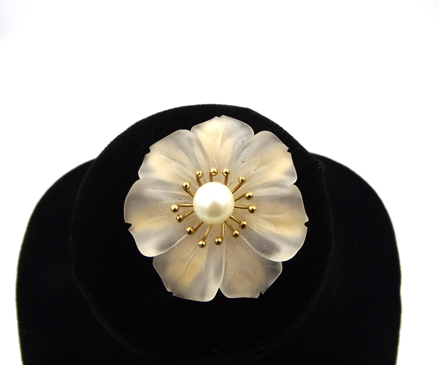 Exquisite Blumen-Brosche/Nadel in 18k Gelbgold - Signiert von I.B